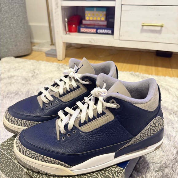 Jordan Georgetown midnight navy size 10